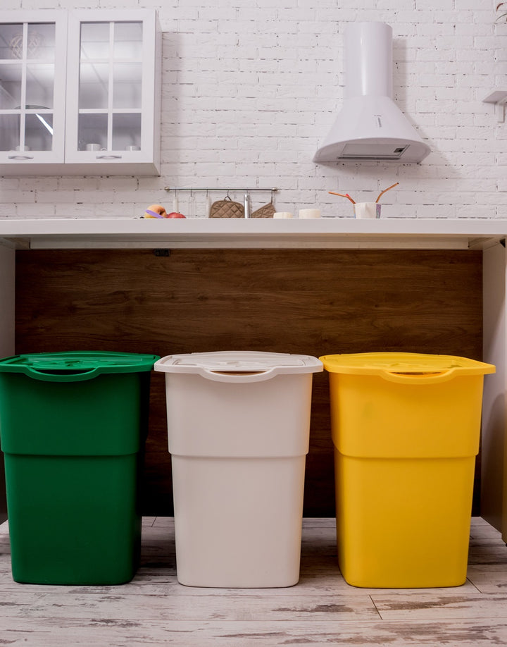Garbage & Waste Bins